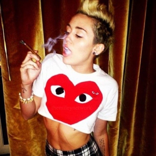 Miley Cyrus publica foto no Instagram