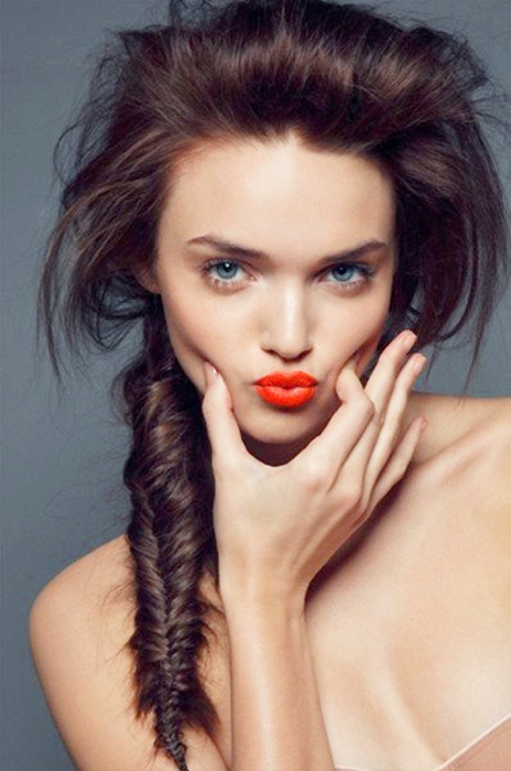 Blood Orange Lipstick - 5 Stylish Alternatives to Classic red lipstick