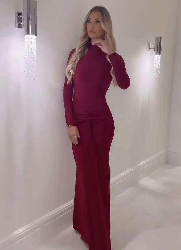 Christine McGuiness stunned her fans on Instagram as she flaunted her jaw-dropping physique in a skin-tight maxi dress.