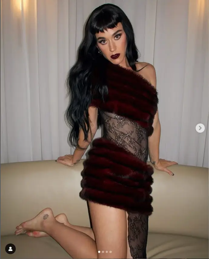 Katy Perry showcased her stunning physique in a daring mini dress for some eye-catching photographs