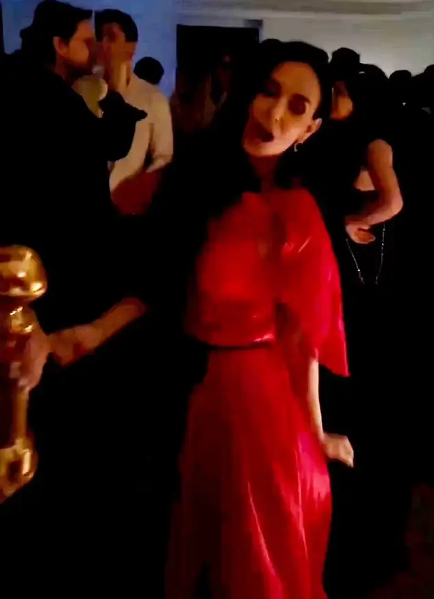 With her first Golden Globes victory under her belt, Demi Moore let loose and danced the night away with her loved ones and famous pals in true star fashion.